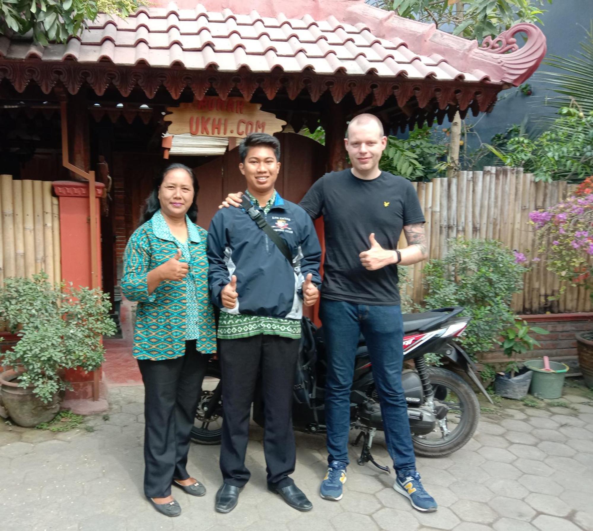 Rumah Ukhi Guest House Cebongan Dış mekan fotoğraf