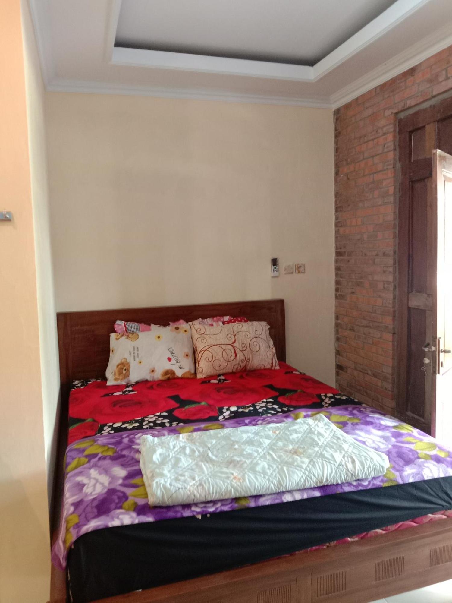 Rumah Ukhi Guest House Cebongan Dış mekan fotoğraf