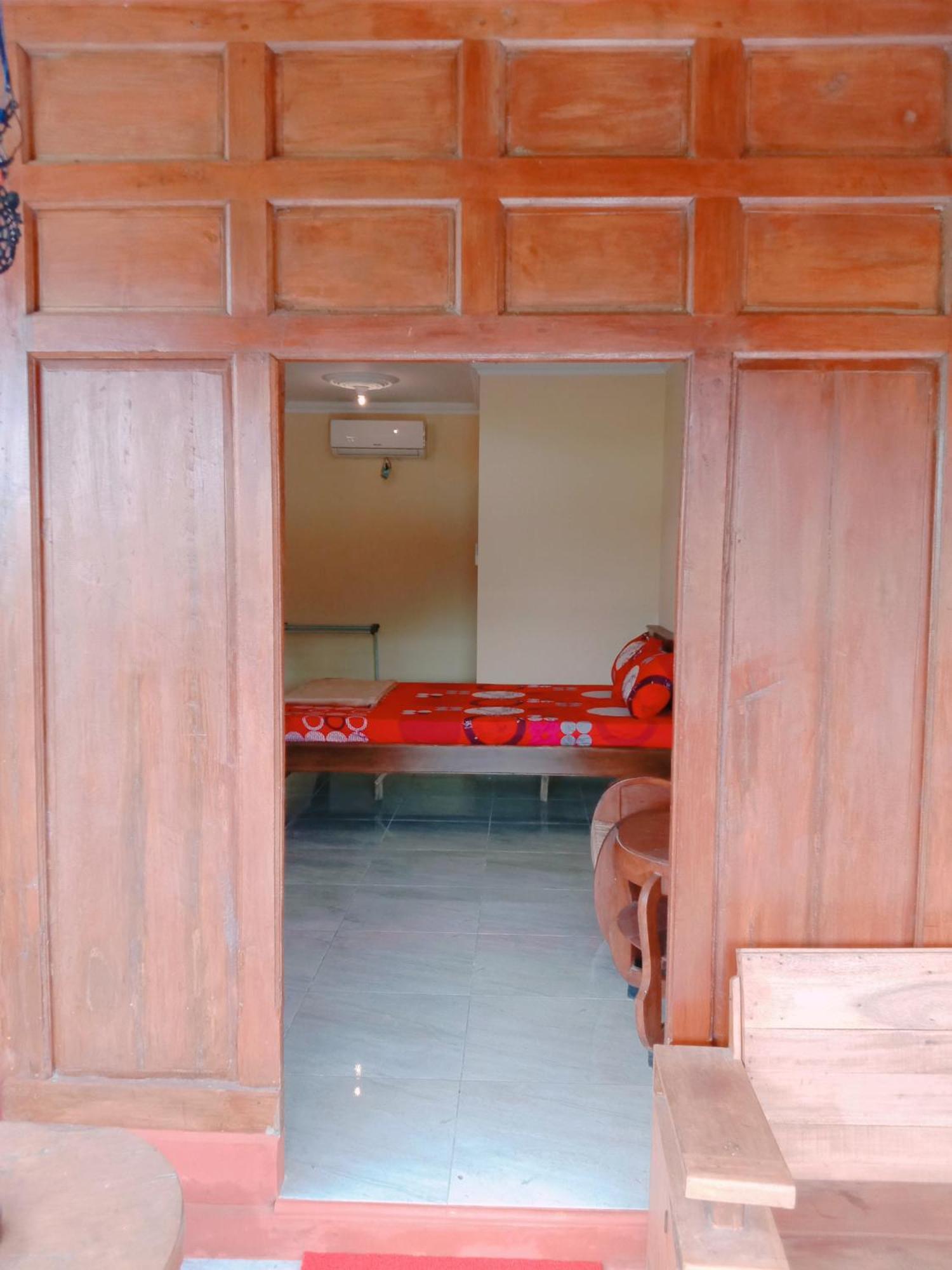 Rumah Ukhi Guest House Cebongan Dış mekan fotoğraf