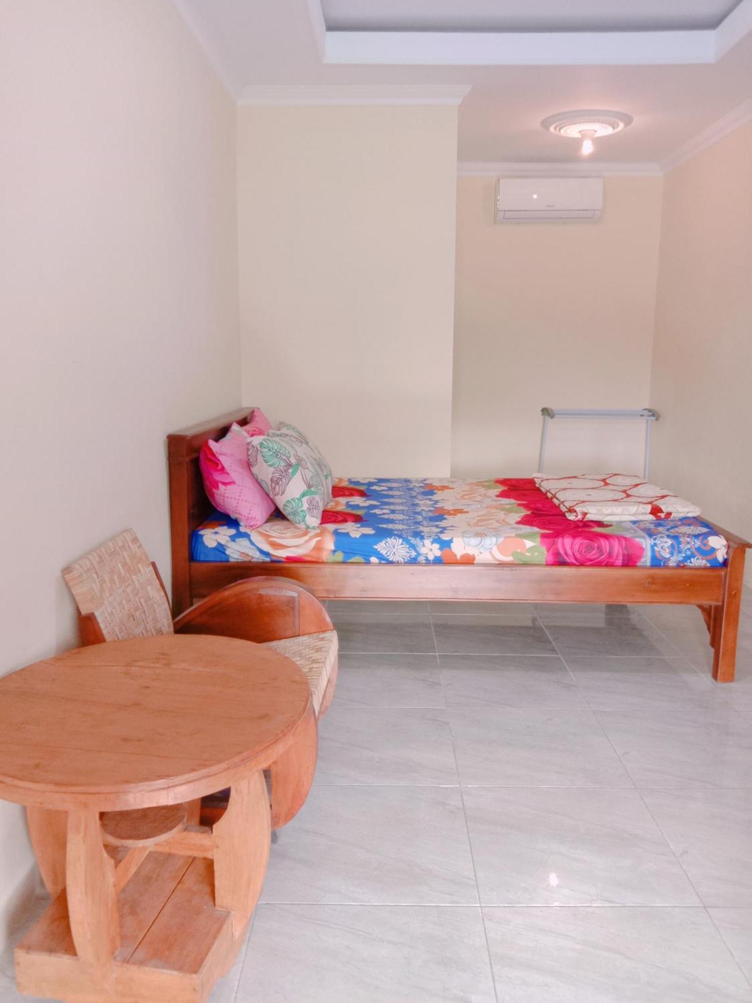 Rumah Ukhi Guest House Cebongan Dış mekan fotoğraf