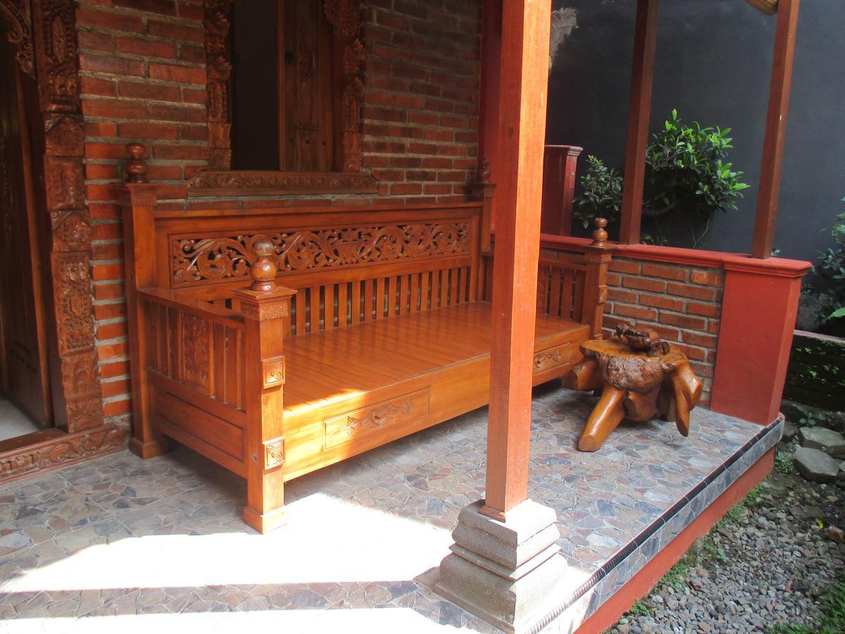 Rumah Ukhi Guest House Cebongan Dış mekan fotoğraf