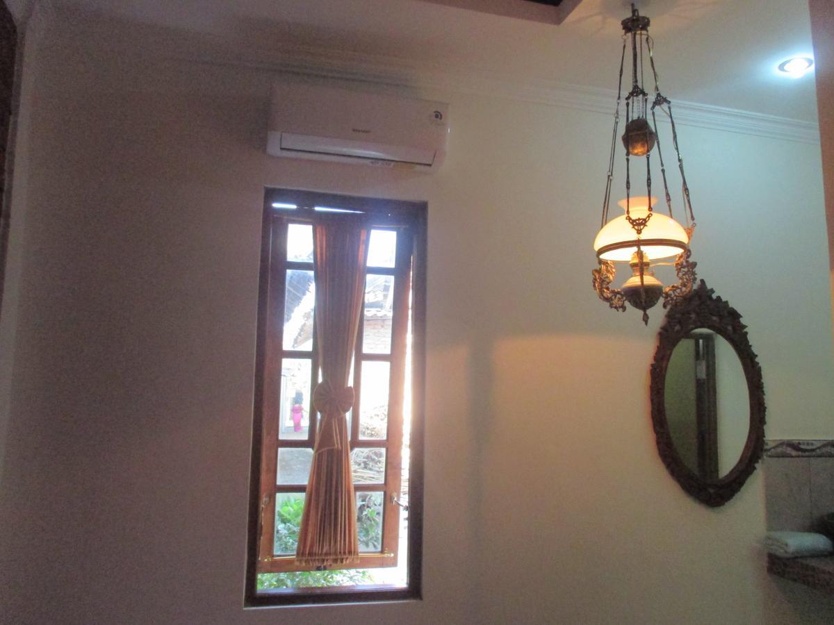 Rumah Ukhi Guest House Cebongan Dış mekan fotoğraf