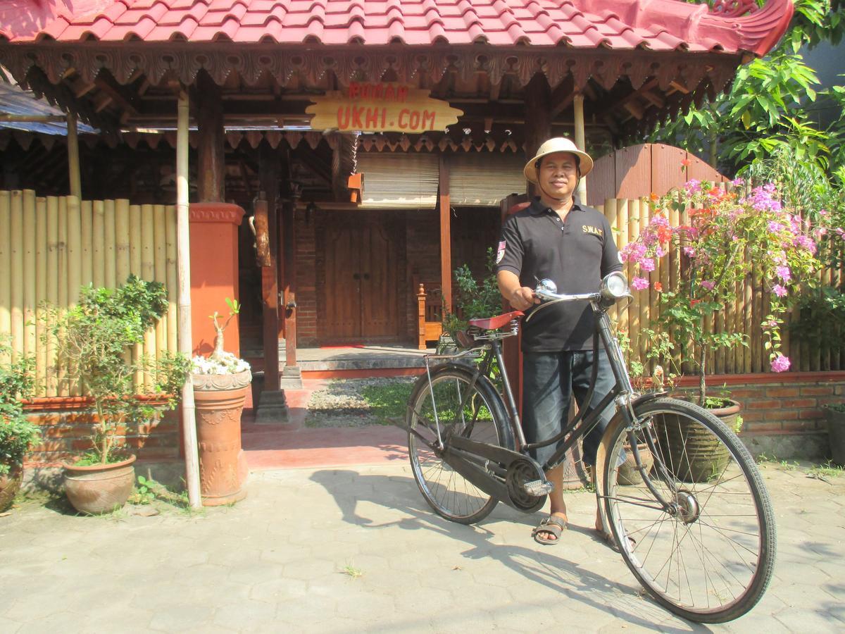 Rumah Ukhi Guest House Cebongan Dış mekan fotoğraf